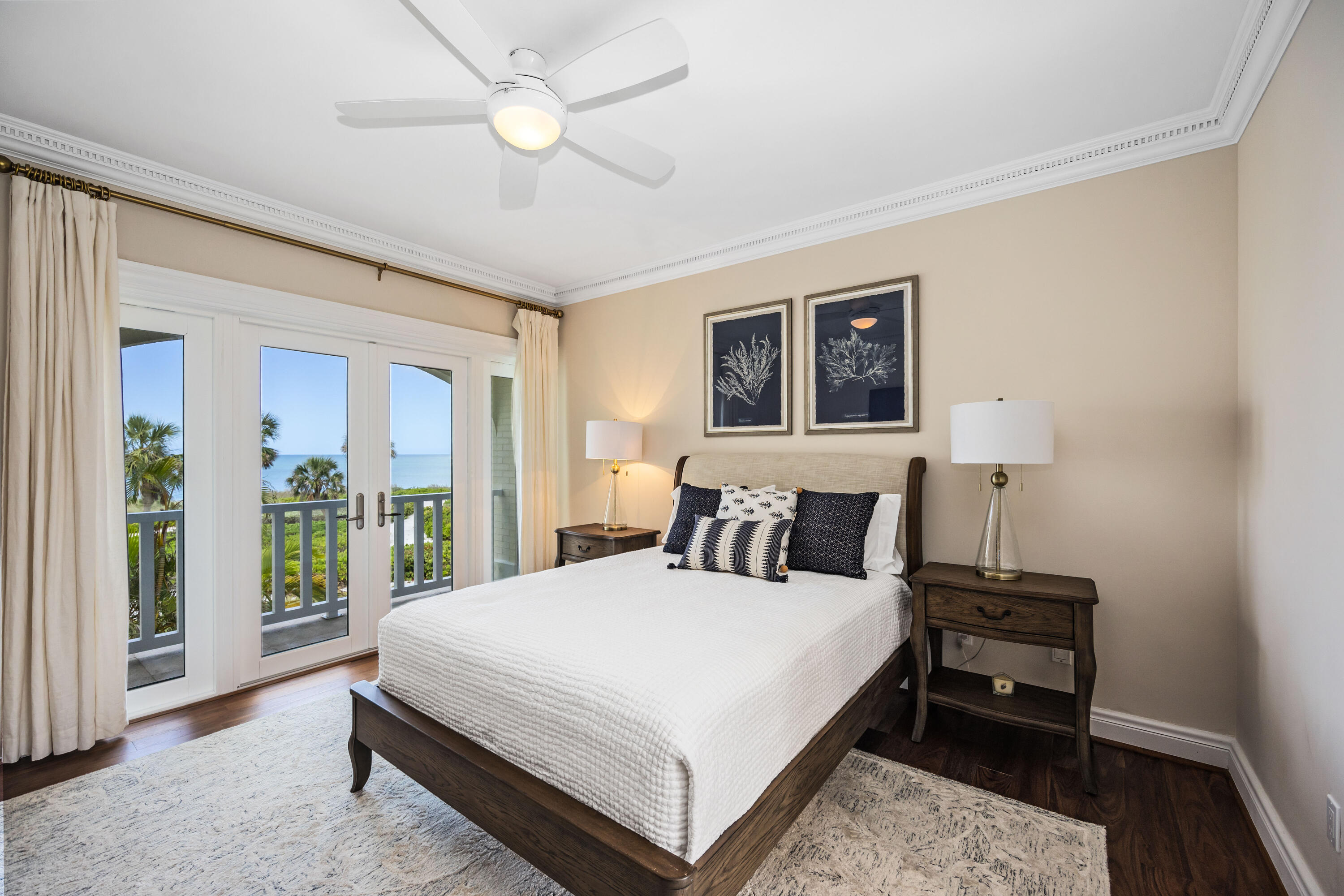 SIESTA PROPERTIES INC UNIT 1 - Residential