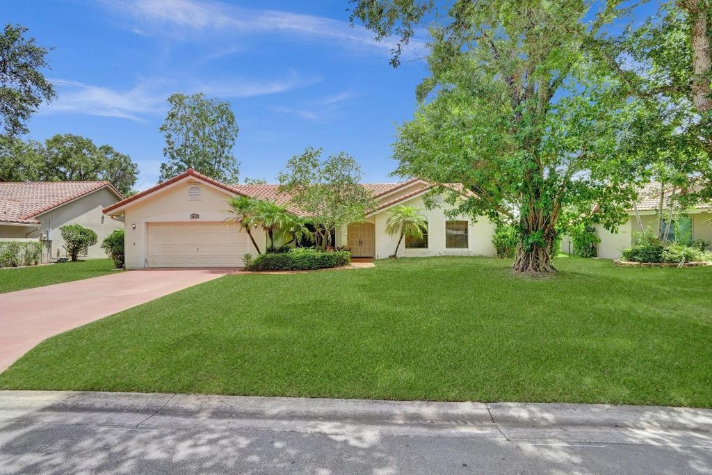 Photo of 4961 NW 85th Road, Coral Springs, FL 33067 (MLS # F10511923)