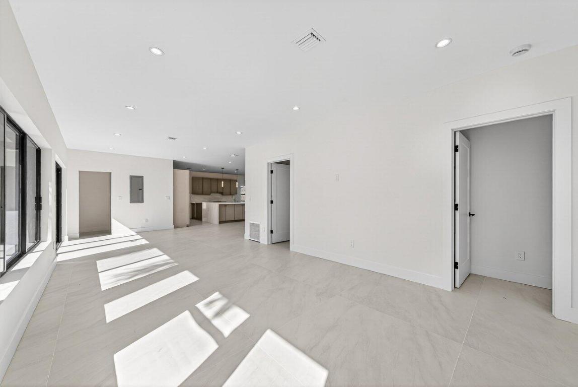 BELVEDERE PARK - Residential