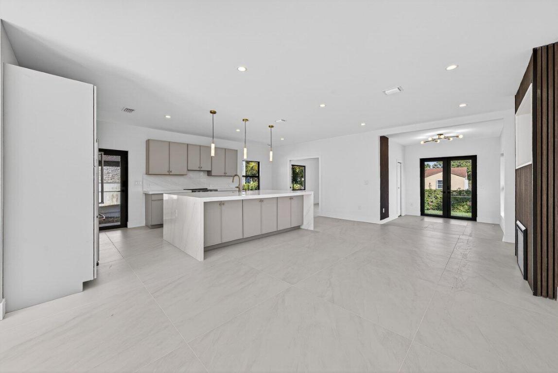 BELVEDERE PARK - Residential