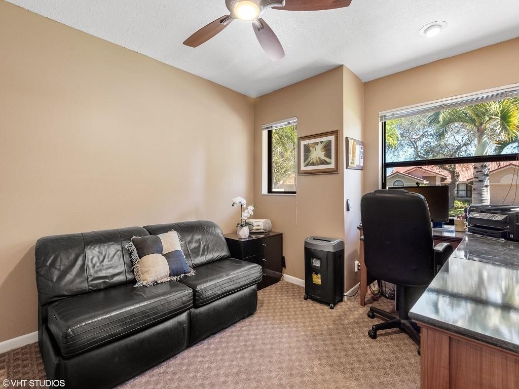 West Glen 128-3 B - Residential