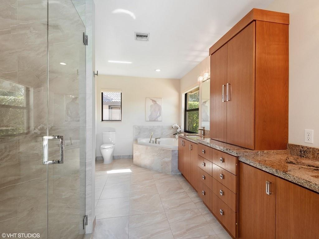 West Glen 128-3 B - Residential