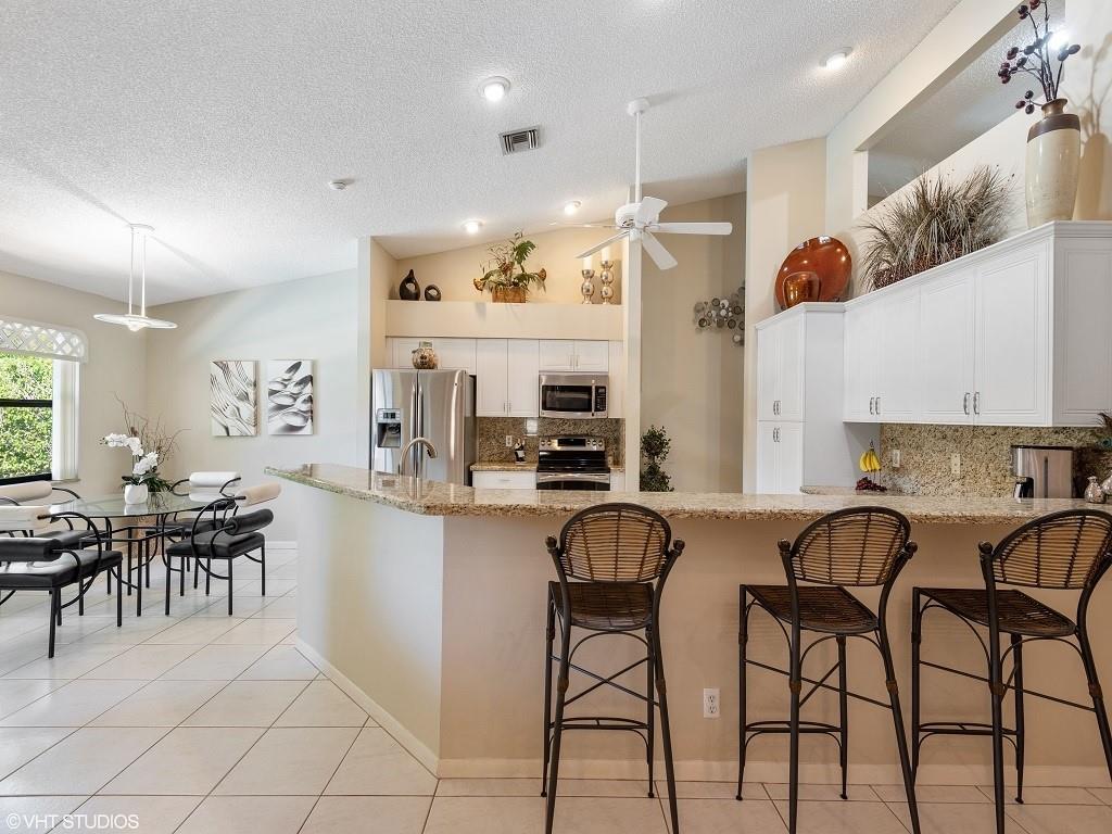 West Glen 128-3 B - Residential