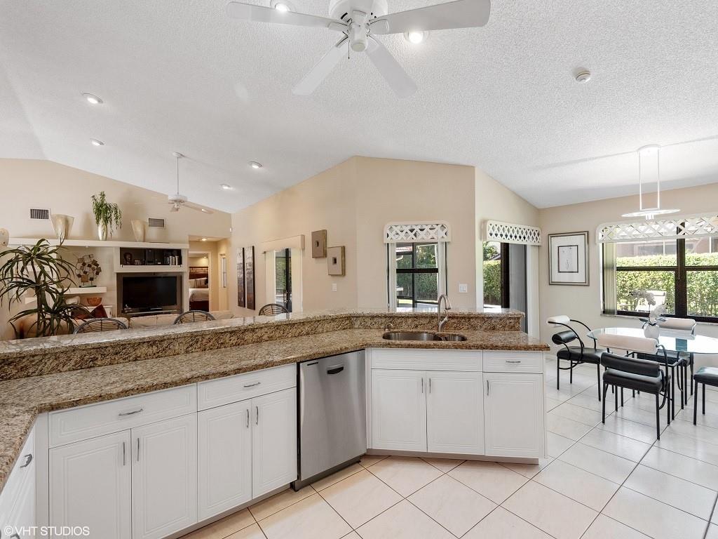 West Glen 128-3 B - Residential