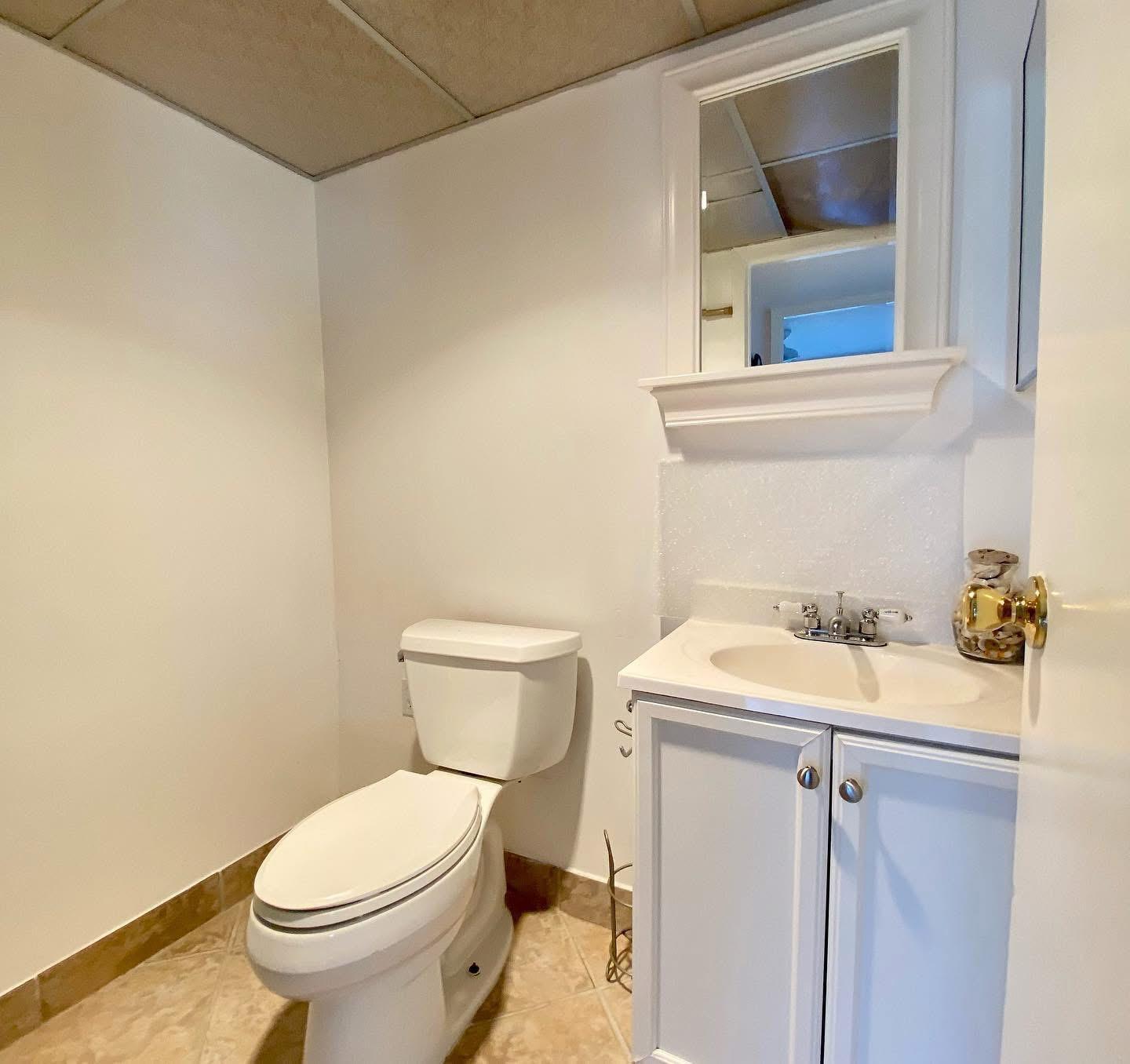 KINGS POINT BRITTANY CONDOS - Residential Lease