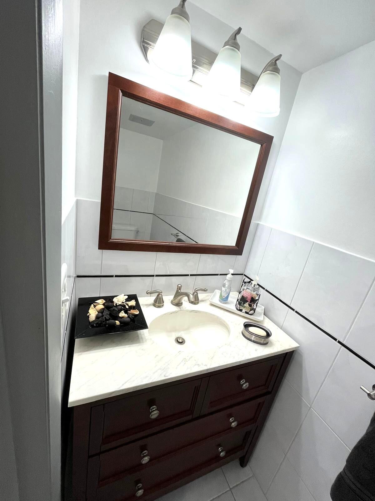 MANORS TOWNHOUSE - Residential