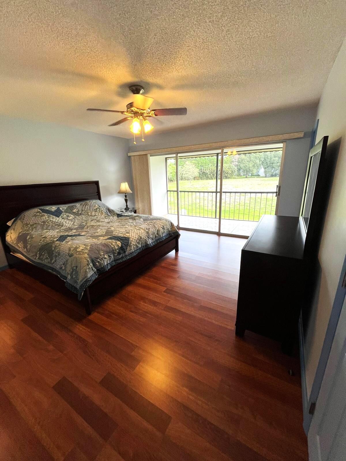 MANORS TOWNHOUSE - Residential