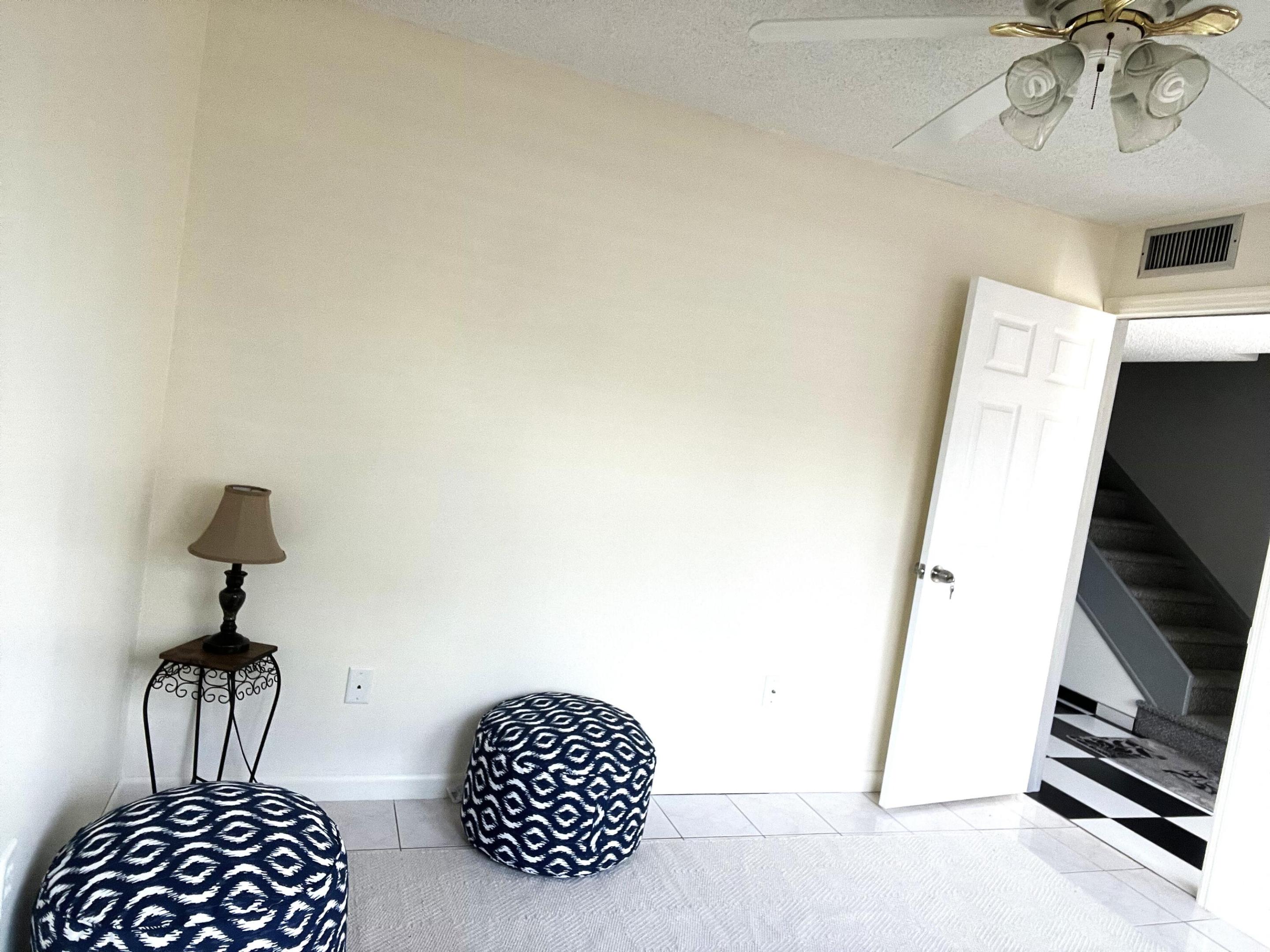 MANORS TOWNHOUSE - Residential