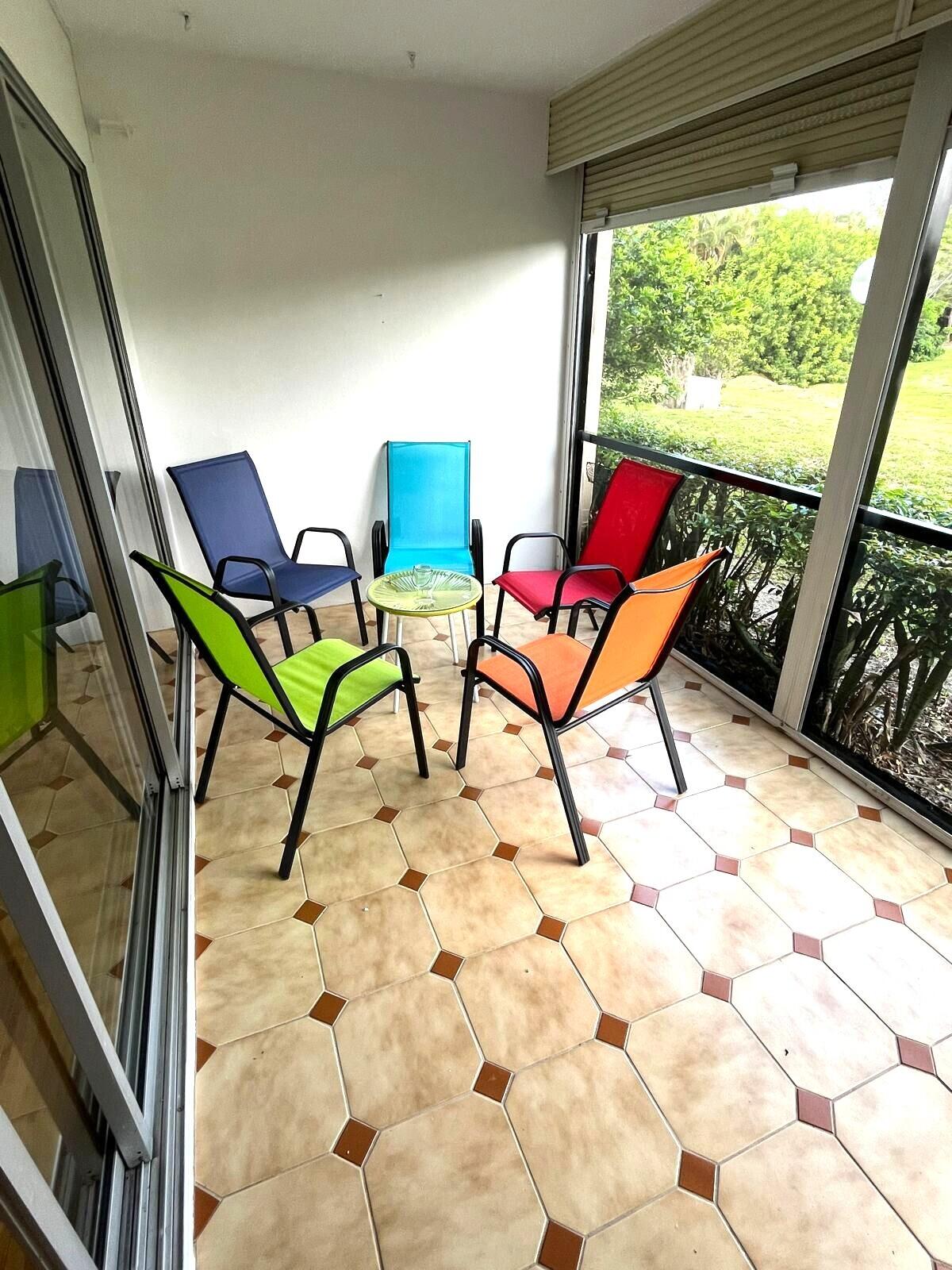 MANORS TOWNHOUSE - Residential