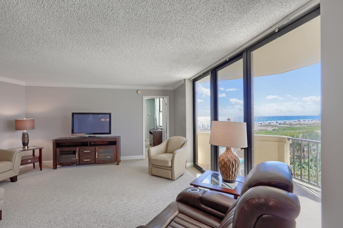 PHOENIX TOWERS CONDO - Residential Lease