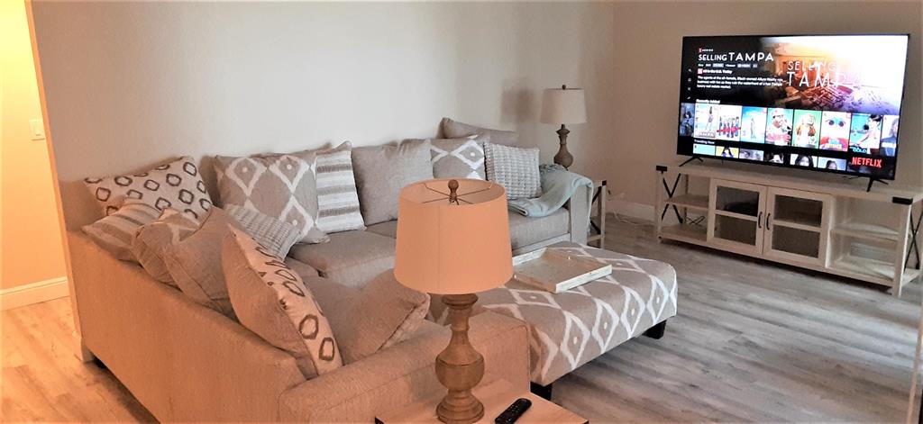 LAVERS DELRAY RACQUET CLUB CONDO - Residential Lease