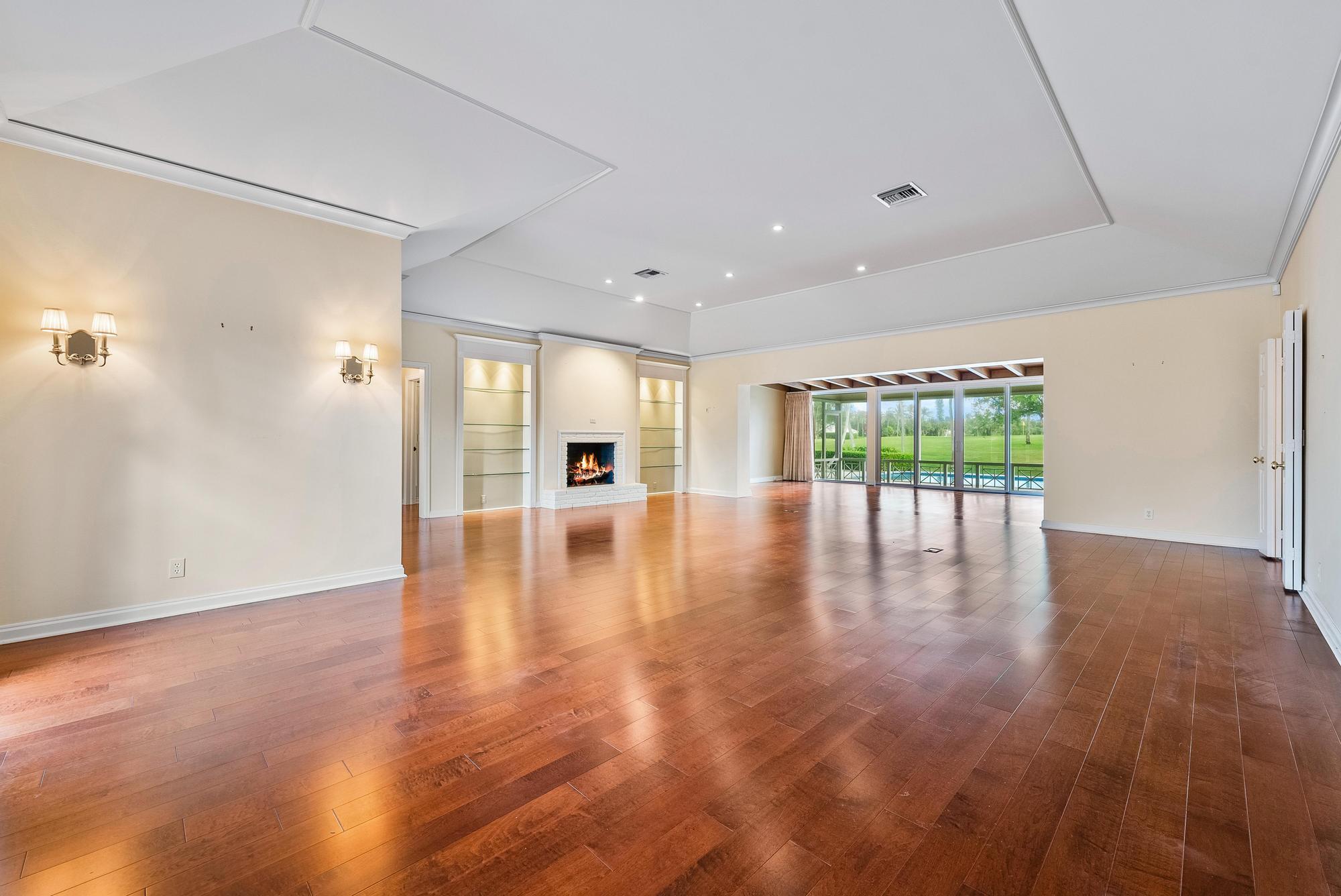 Lost Tree Village - Residential