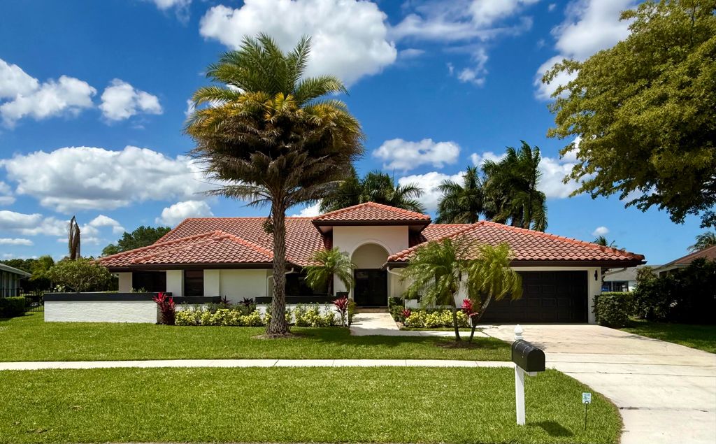Photo of 2281 Seaford Drive, Wellington, FL 33414 (MLS # B26021455)