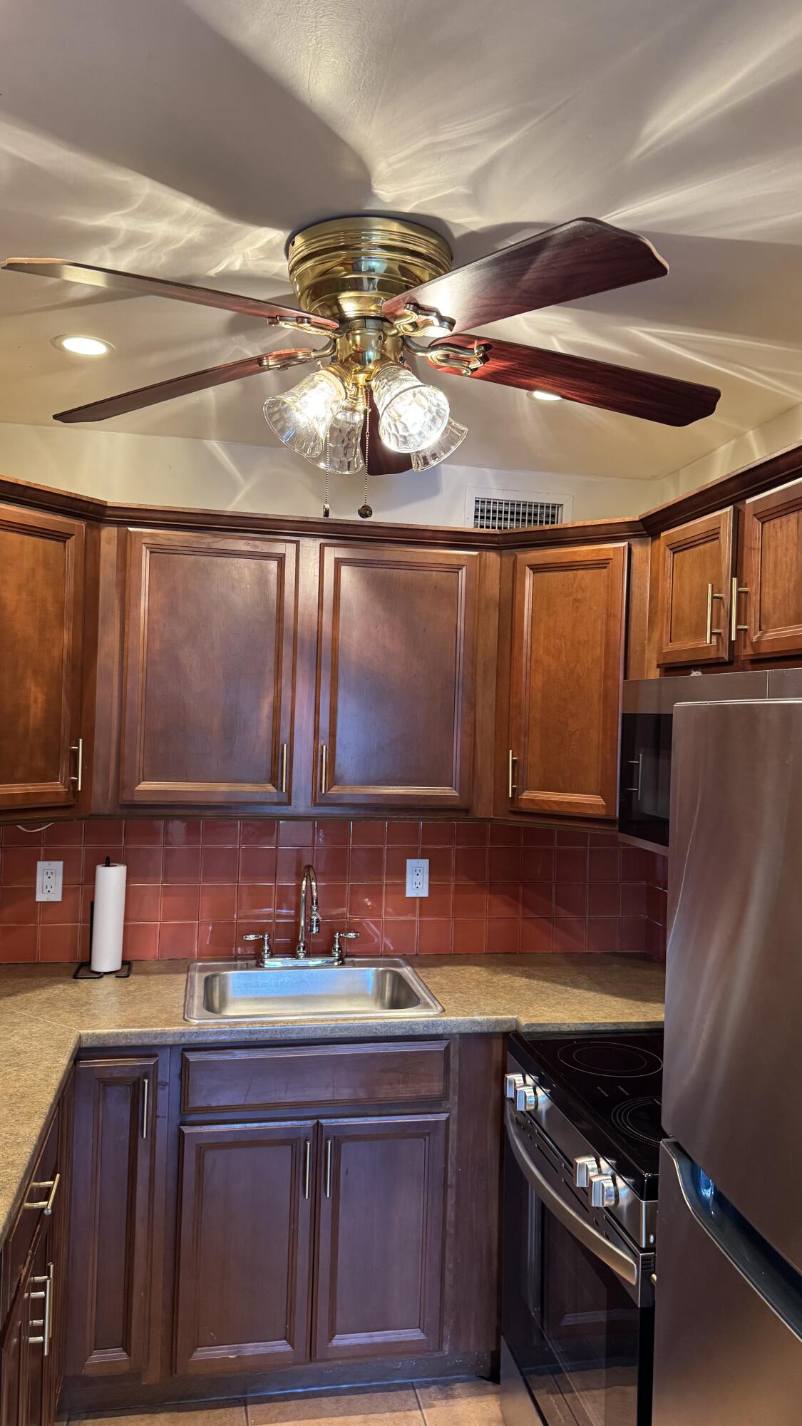 COVENTRY CONDO - Residential