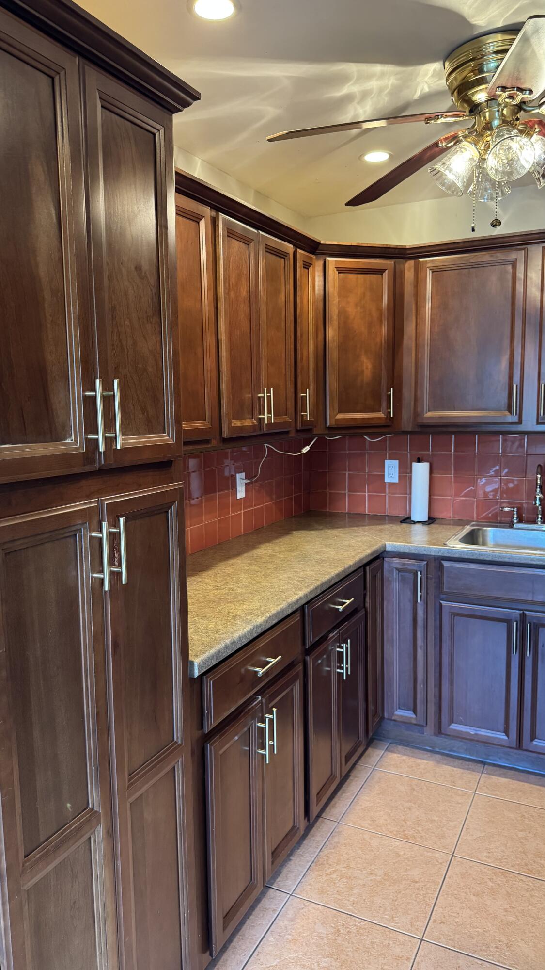 COVENTRY CONDO - Residential