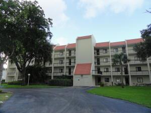 Spacious 2 bedroom 2 bath condo with great view! Wooden floors in living room, new carpet in bedrooms, new paint, granite counters in kitchen and walk in closet in master bedroom. Large covered and screened balcony with great view. All appliances including your own full size washer and dryer in the unit. Building has elevator. Community has 24 hour manned gate, pool and clubhouse. Community sits directly across Congress from Palm Beach Outlet Mall and less than 2 mintues to I95. No pets allowed in community. No minimum credit score required, but the overall credit will be reviewed. Income would preferrably be a minimum of 2 1/2 times the montly rent.