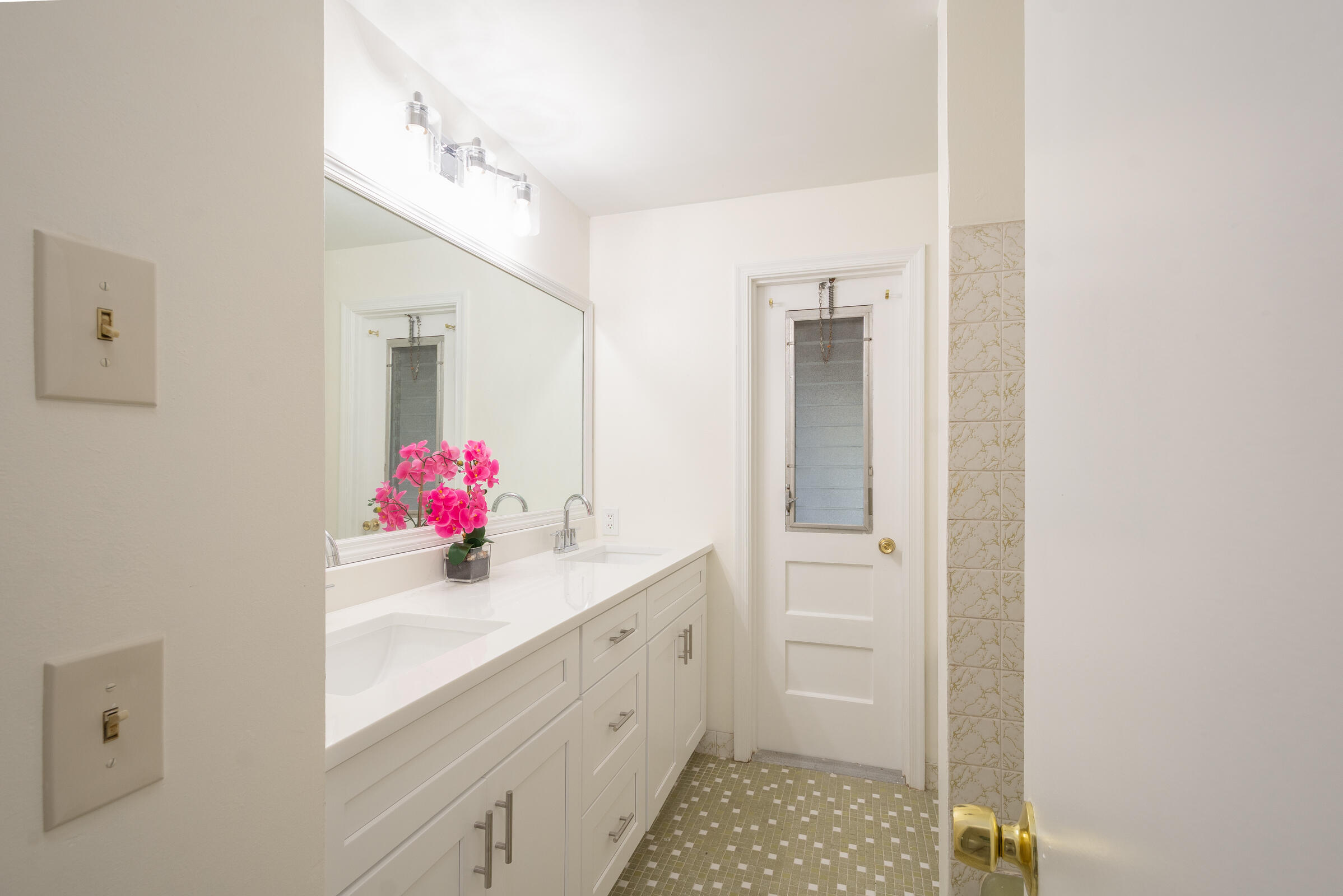 PINE GLEN - Residential