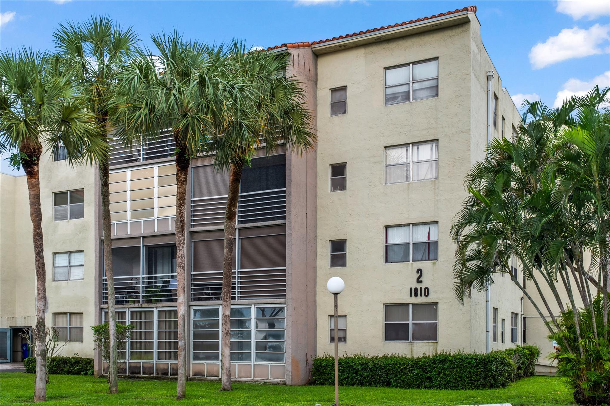 Courtyards of Broward - Residential