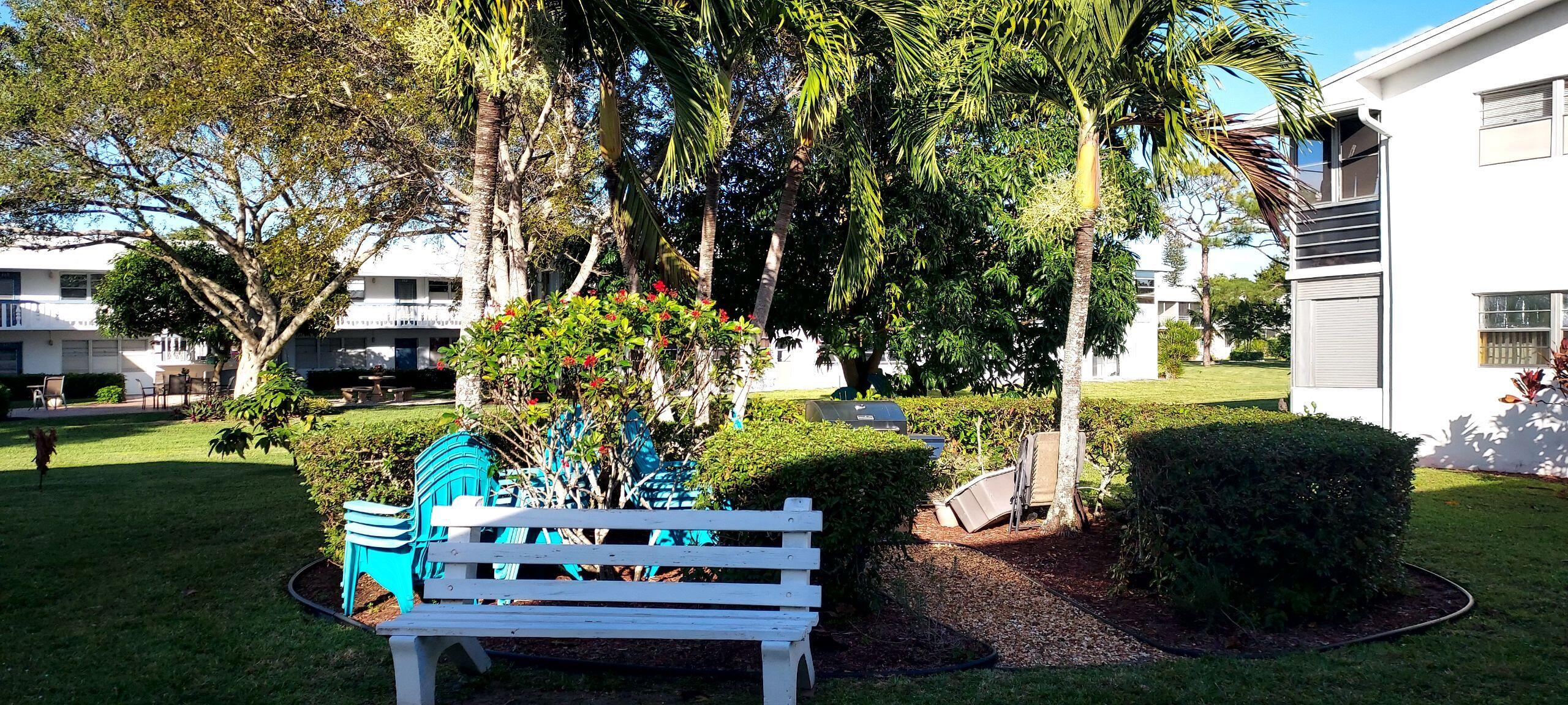 MARKHAM N CONDO - Residential