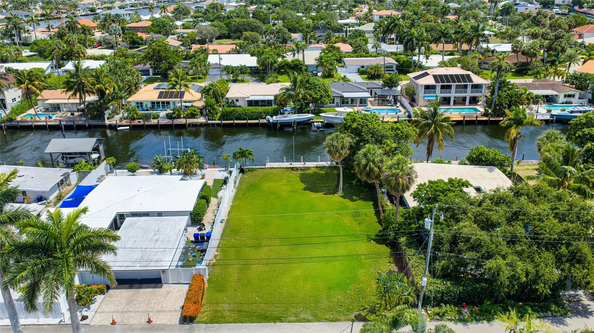SUNSET LANE - Residential