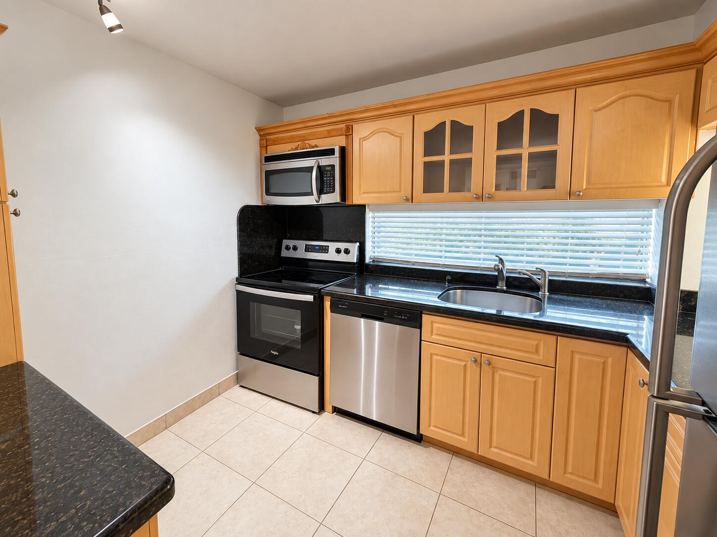 17021 N Bay Road Unit 229
