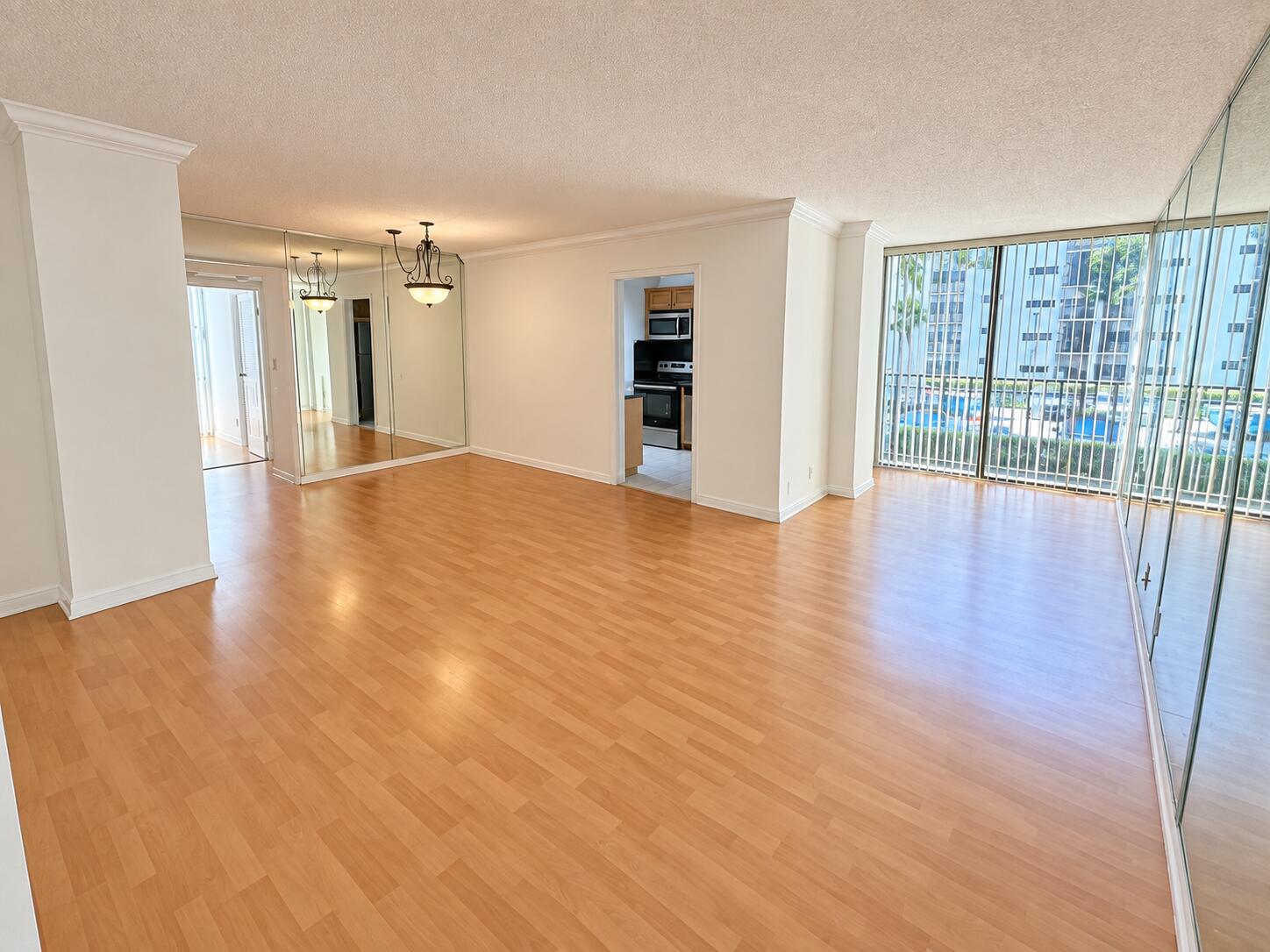 17021 N Bay Road Unit 229