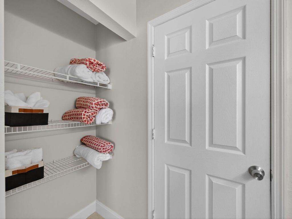 CORAL COVE BEACH SECTION 1 - Residential Income