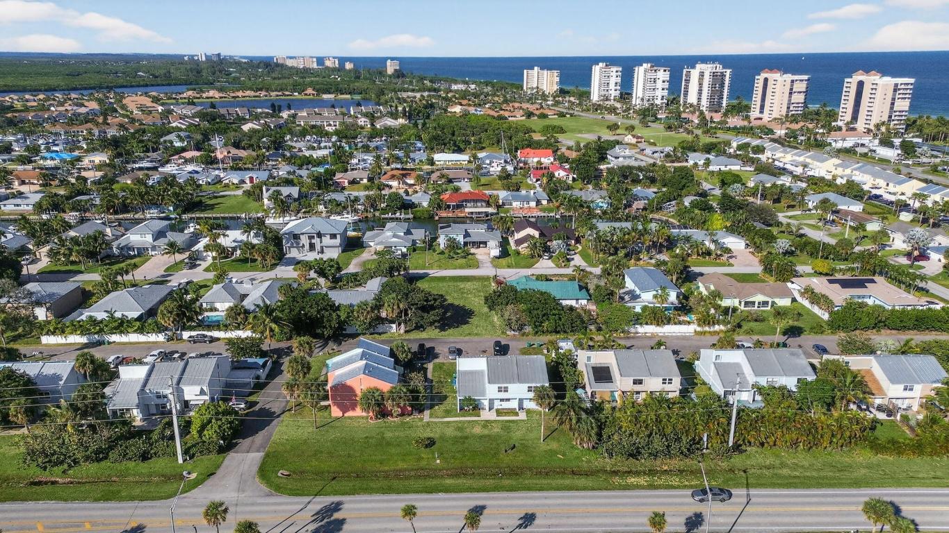 CORAL COVE BEACH SECTION 1 - Residential Income