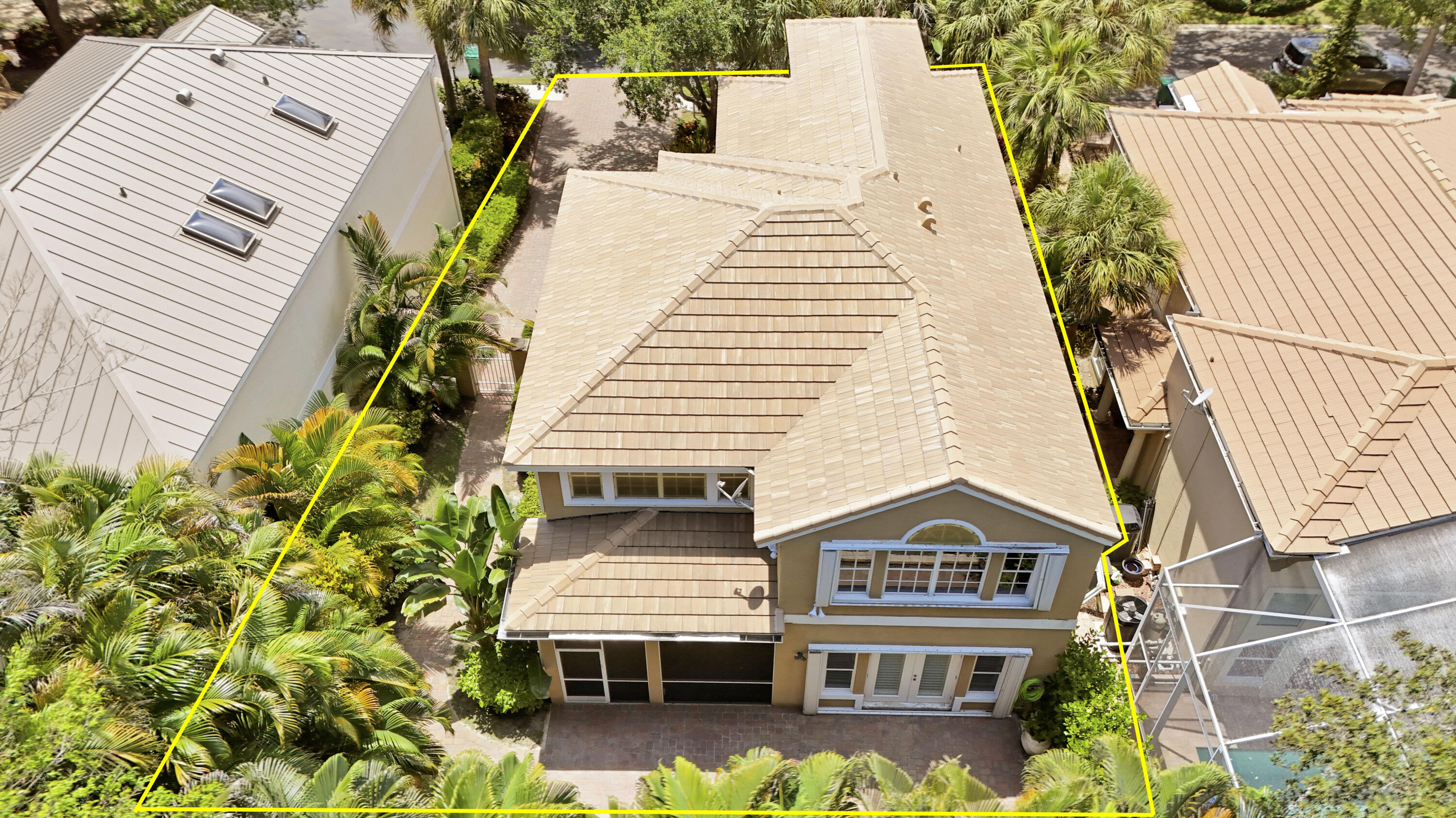 12 Grand Bay Circle