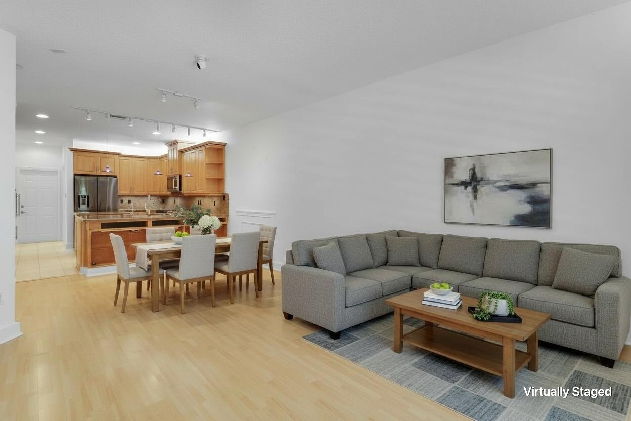 OAK HARBOUR 3 - Residential
