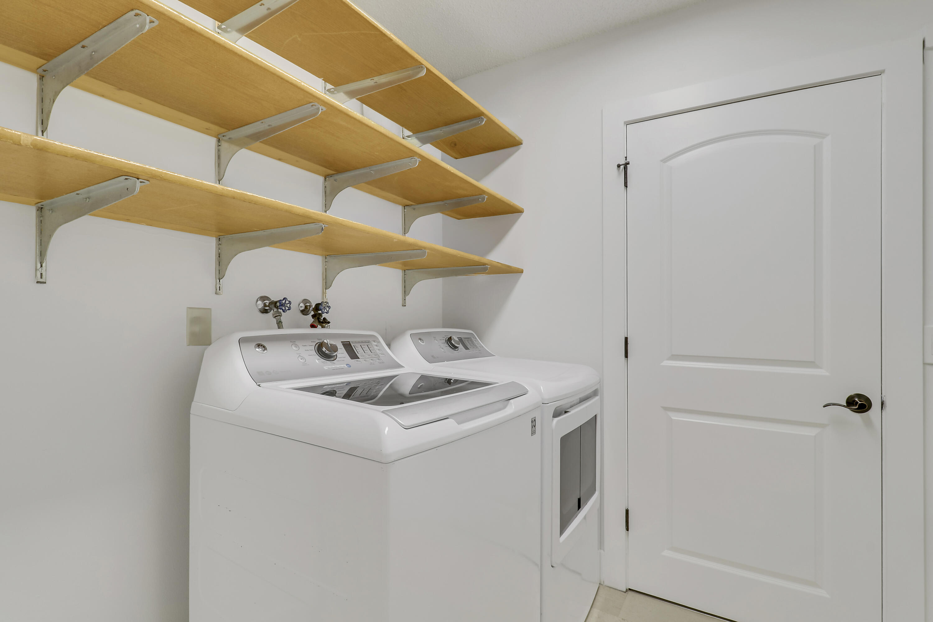 JUPITER RIDGE - Residential