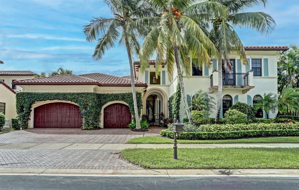 Photo of 119 Talavera Place, Palm Beach Gardens, FL 33418 (MLS # R10670612)