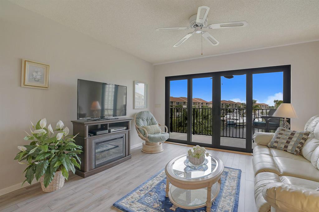 Marina At The Bluffs - Residential