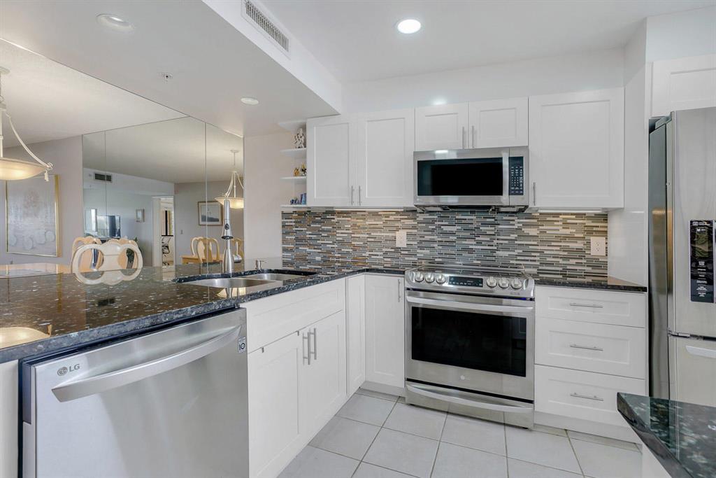 Marina At The Bluffs - Residential