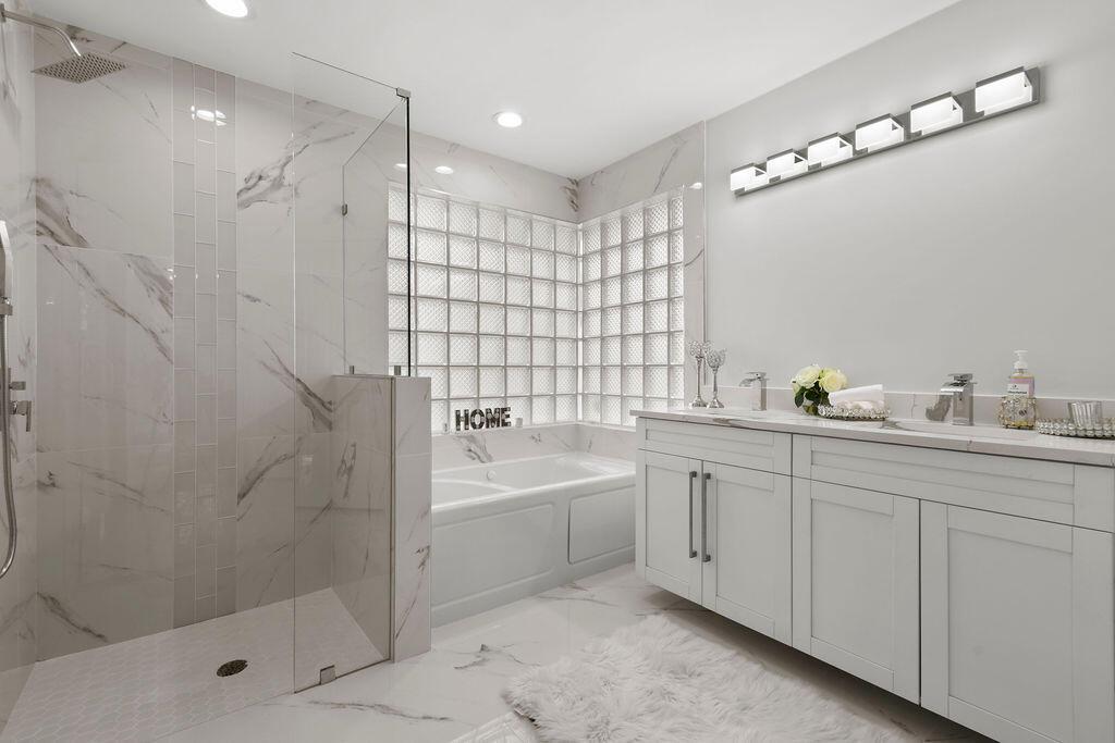 EMERALD FOREST OF WELLINGTON - Residential