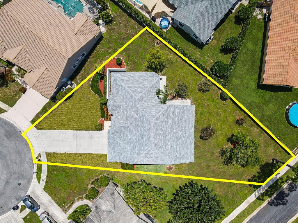 EMERALD FOREST OF WELLINGTON - Residential