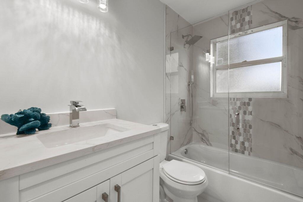 EMERALD FOREST OF WELLINGTON - Residential