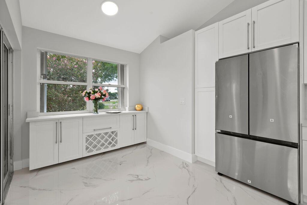 EMERALD FOREST OF WELLINGTON - Residential