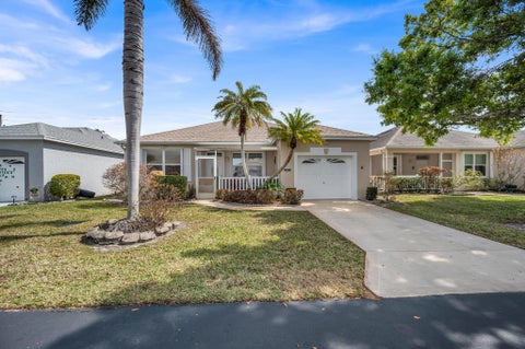Tiny photo for 533 NW Portofino Lane, Port Saint Lucie, FL 34986 (MLS # B26088661)