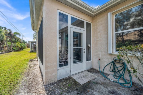Tiny photo for 533 NW Portofino Lane, Port Saint Lucie, FL 34986 (MLS # B26088661)