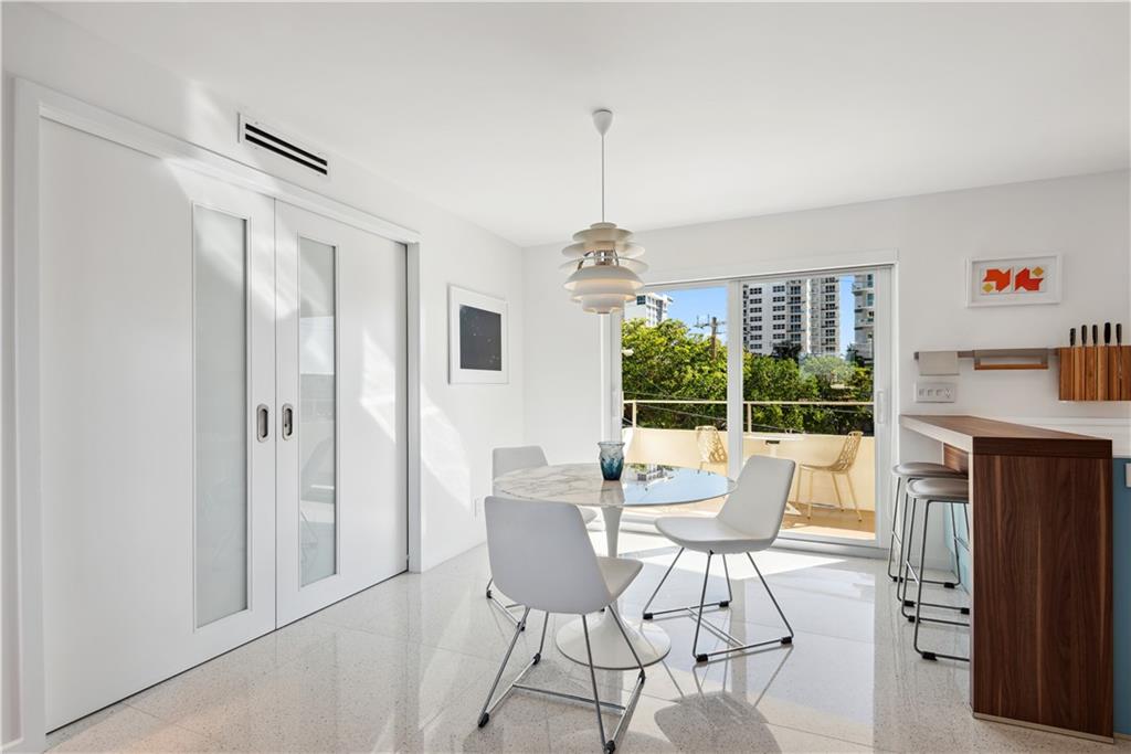 The Versailles - Residential