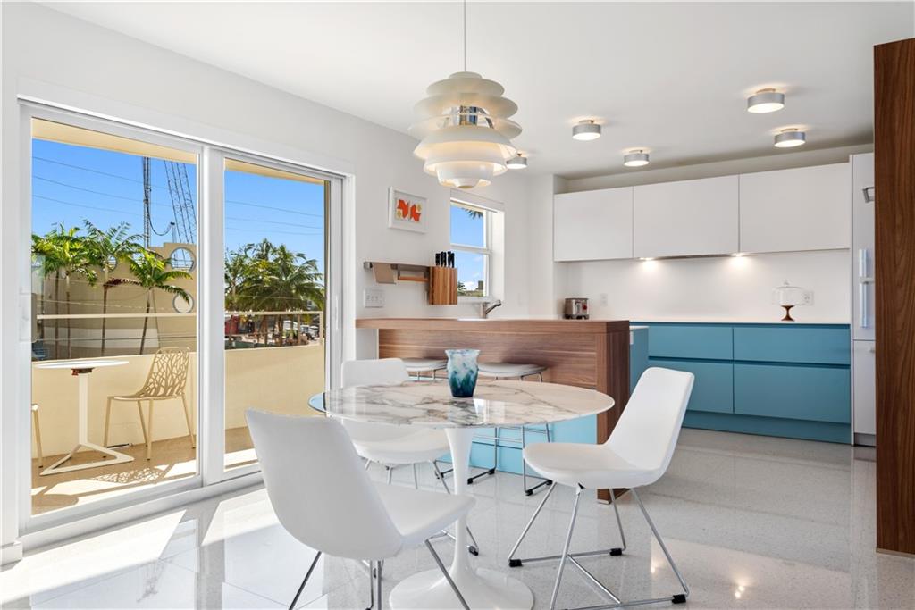 The Versailles - Residential