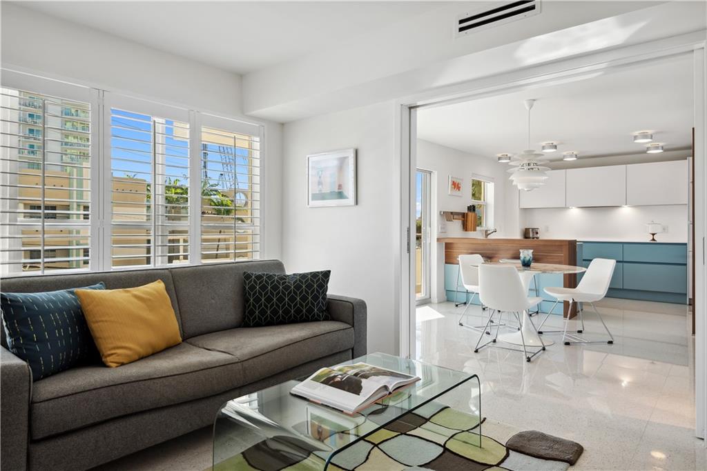 The Versailles - Residential