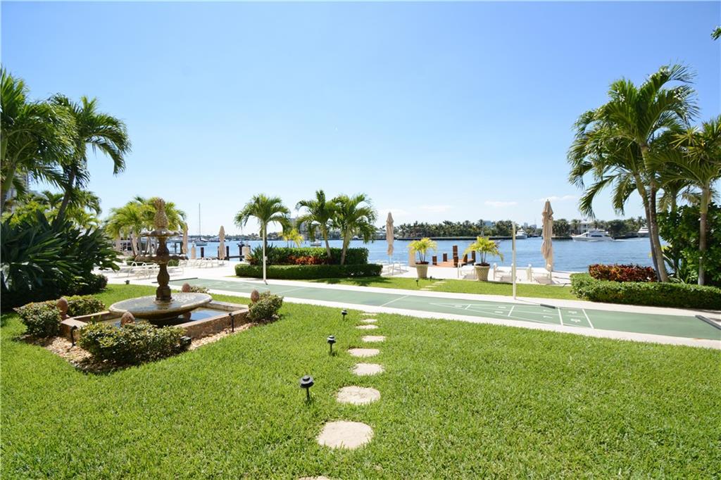 The Versailles - Residential