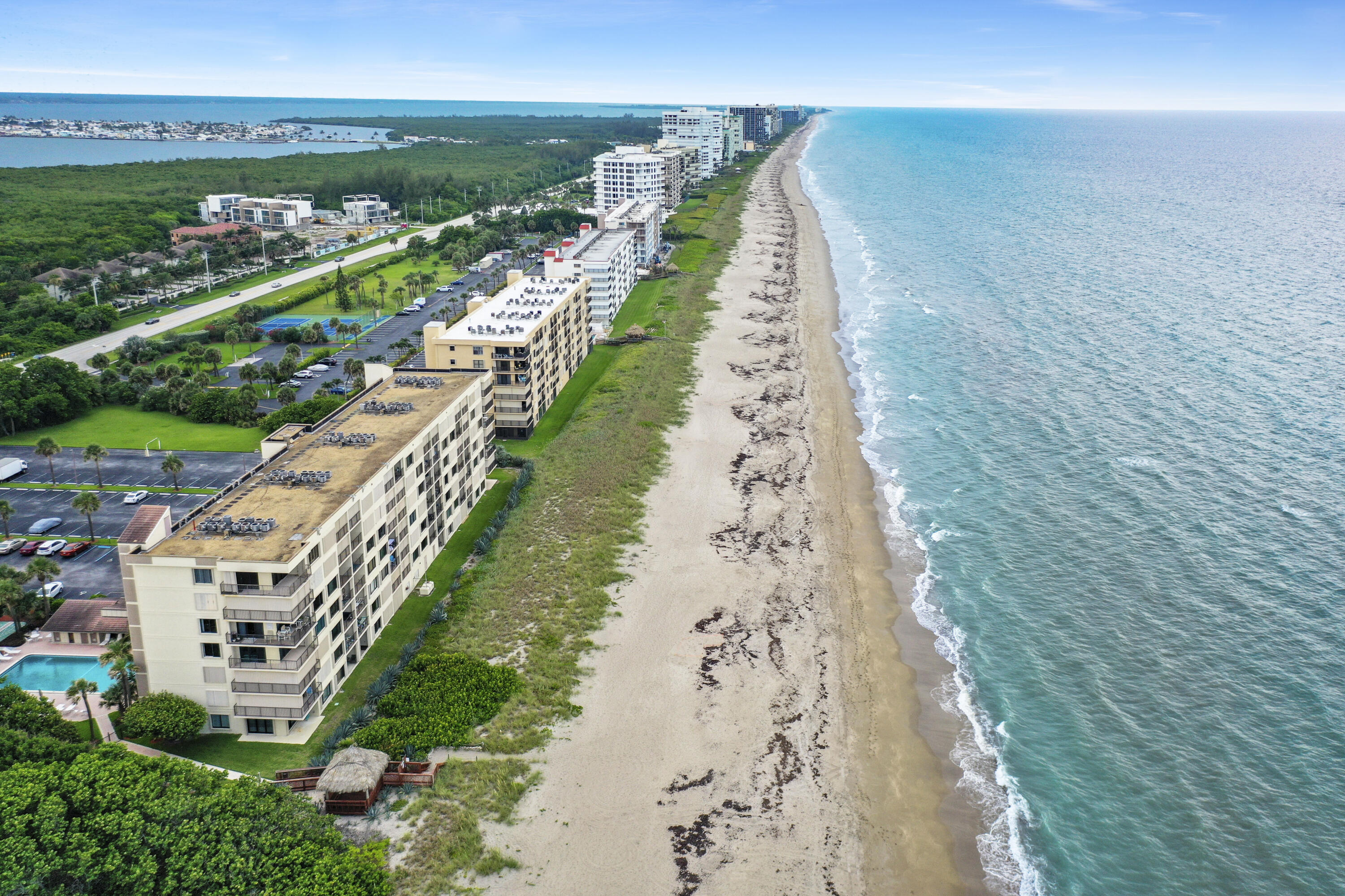 OCEANRISE CONDOMINIUM - Residential