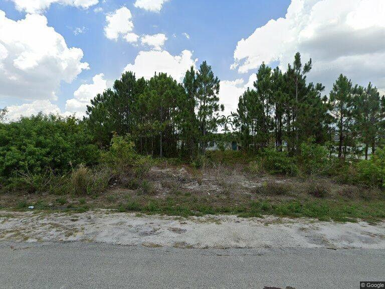 HIGH AND DRY CLOSE TO I-95 NEW HOMES BEING BUILT IN THE AREA