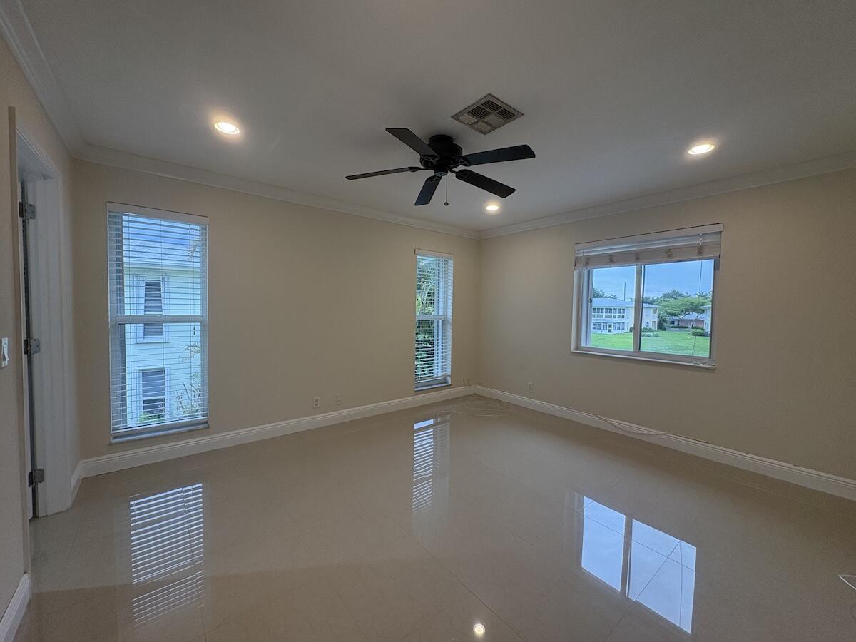 PINES OF DELRAY NORTH CONDO - Residential Lease