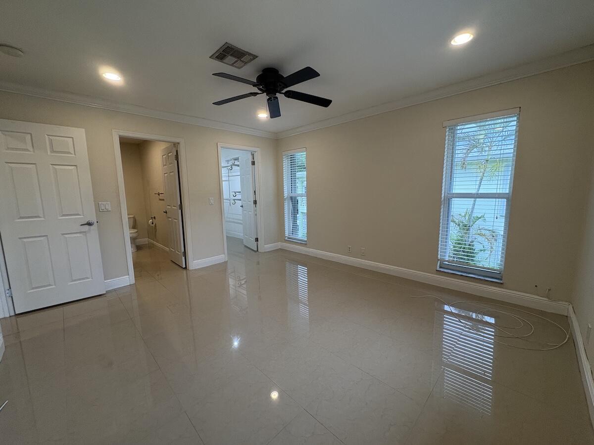 PINES OF DELRAY NORTH CONDO - Residential Lease