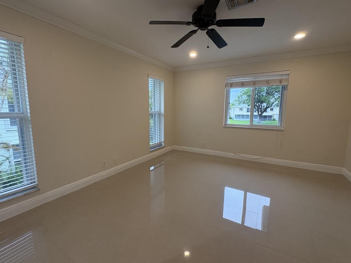 PINES OF DELRAY NORTH CONDO - Residential Lease
