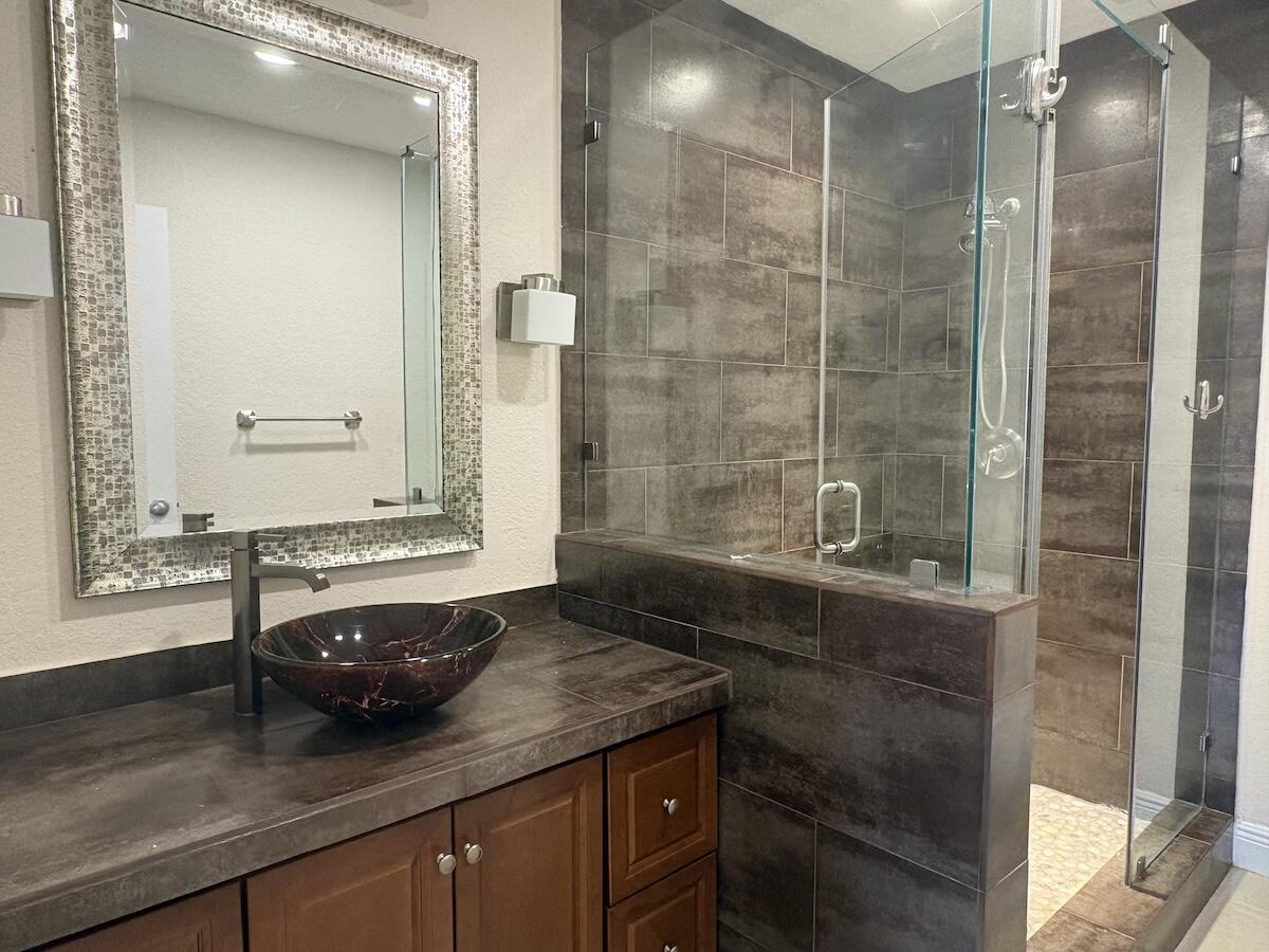 PINES OF DELRAY NORTH CONDO - Residential Lease